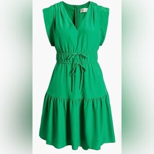 Eliza J Green V-Neck Fit & Flare Dress Women’s Size 0 Tie Waist